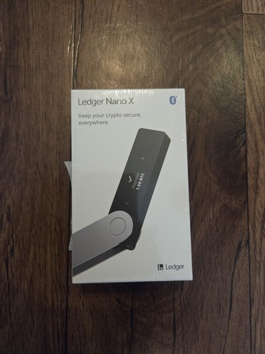Ledger Nano X Bluetooth Hardware Wallet