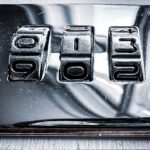 Ein hochwertiges Türschloss mit Schlüssel, das für Sicherheit und Langlebigkeit in OE-Qualität steht – ideal für Sparfüchse, die auf teure Reparaturen verzichten wollen.